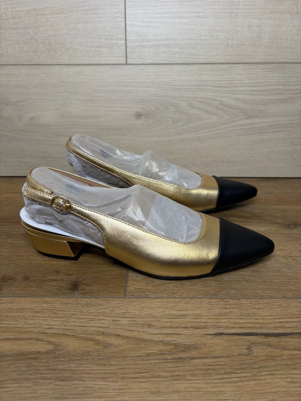 Naturalizer Banks Slingback Pumps Drak Gold Leather Size 8M
